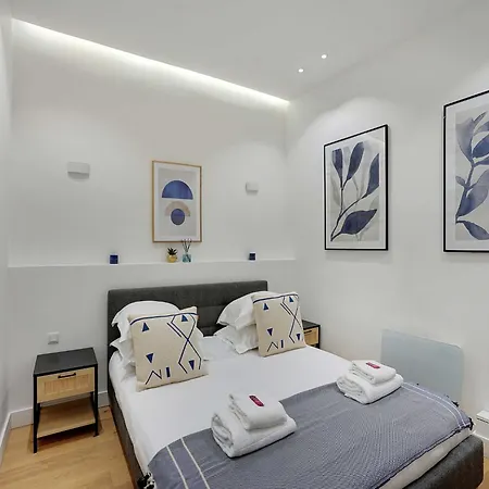 Appartamento For 2 People In Bastille